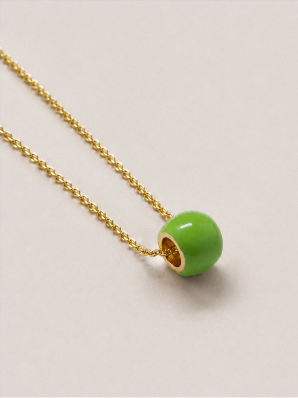 New! Green Gold Bead Pendant Gold Necklace NWOT 5029